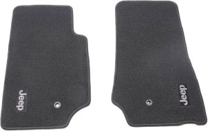 סט שטיחי בד פרימיום קדמיים לרנגלר JK מקורי מופאר עם לוגו גיפ